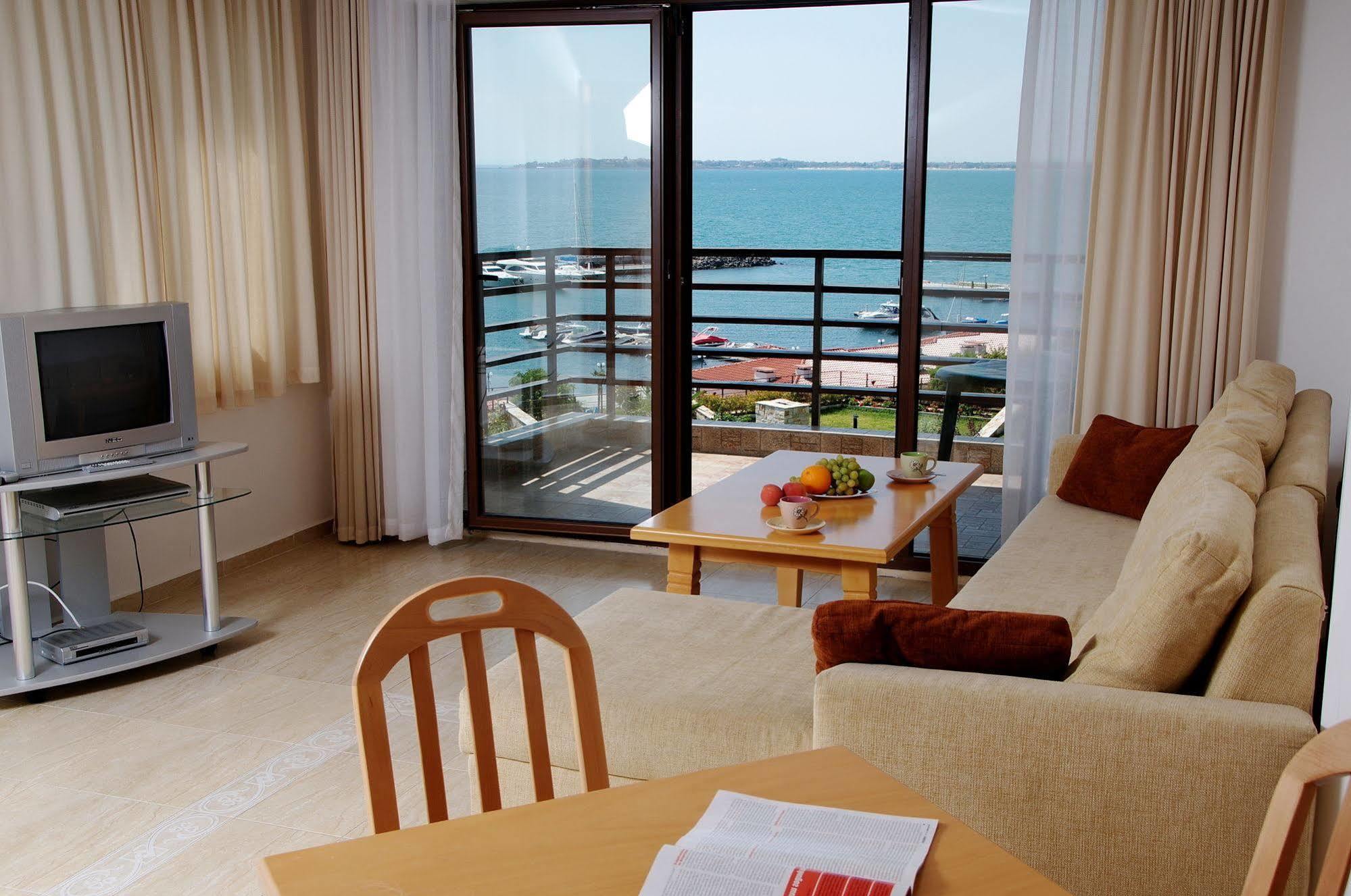 Diamond Apartments Sveti Vlas Extérieur photo