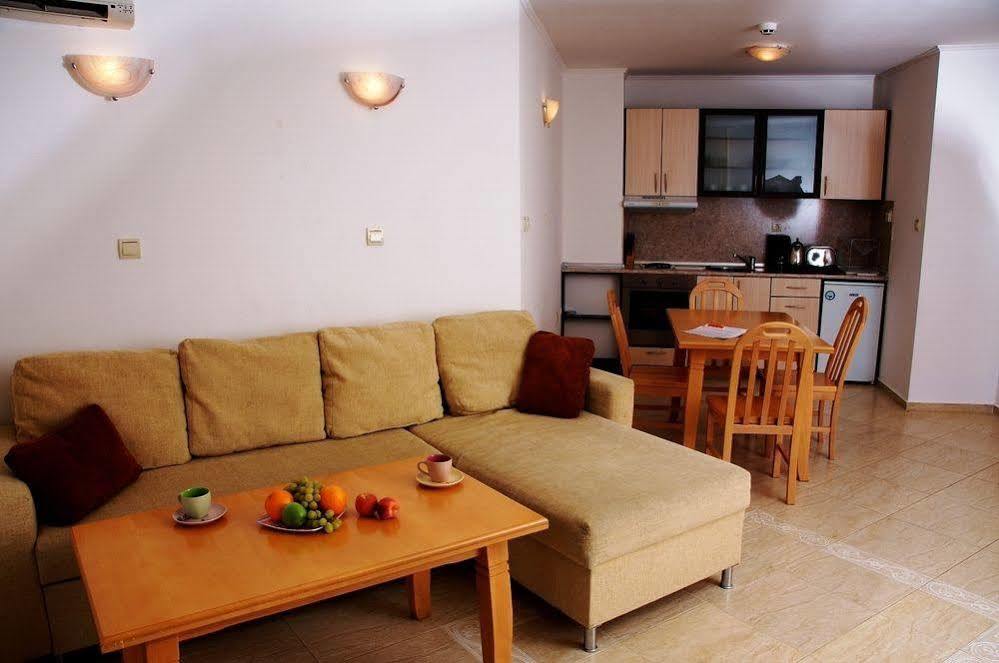 Diamond Apartments Sveti Vlas Extérieur photo