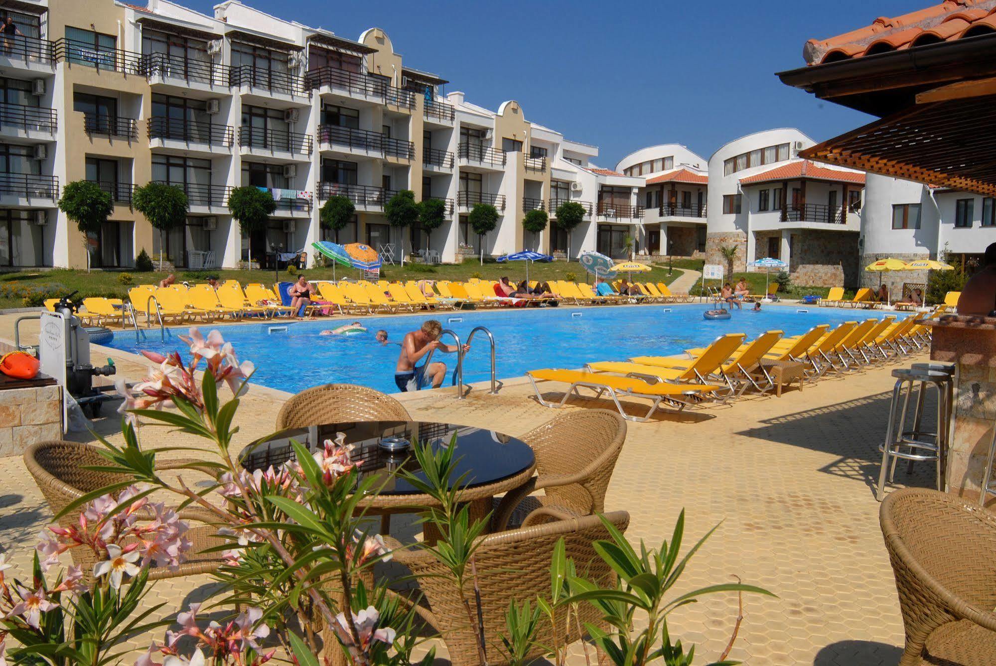 Diamond Apartments Sveti Vlas Extérieur photo
